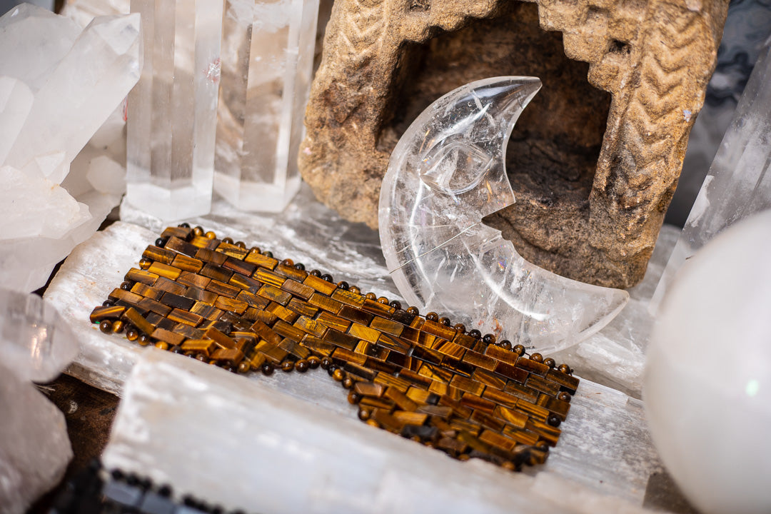 Your Crystal Altar, Your Rules