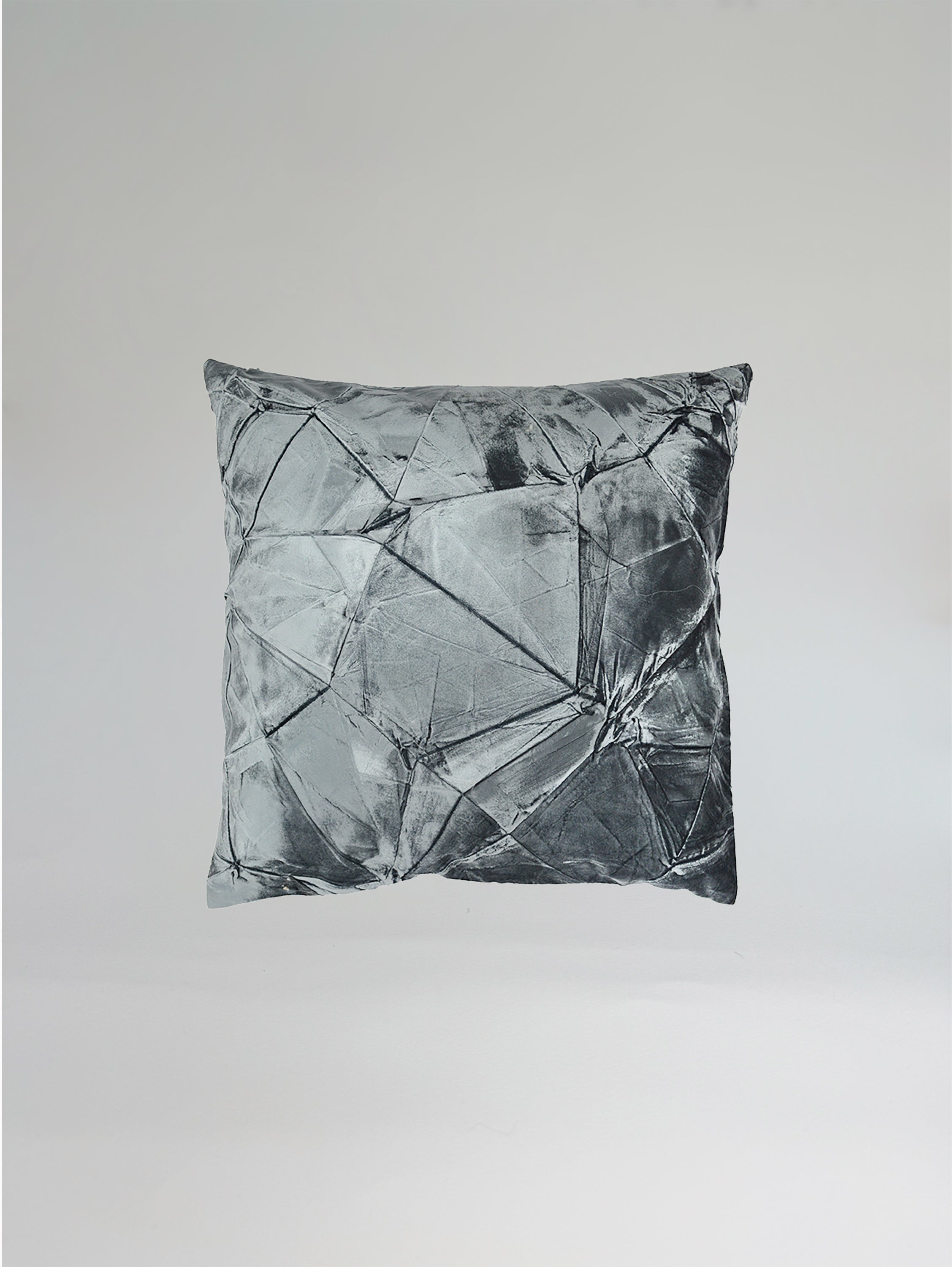 Signature Velvet Facet