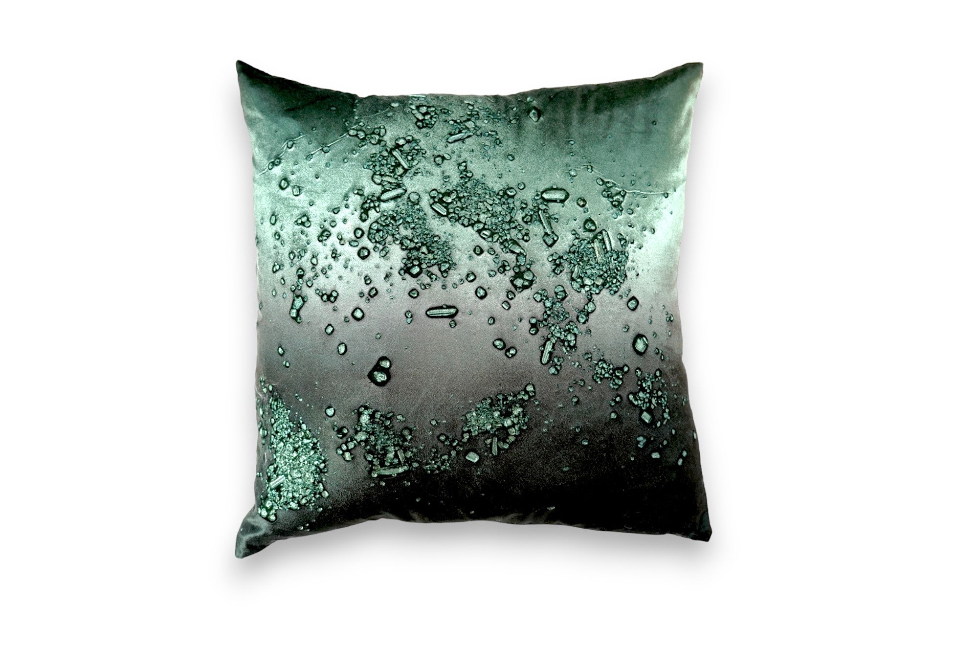 Mineral Omber Kohl on Cinder