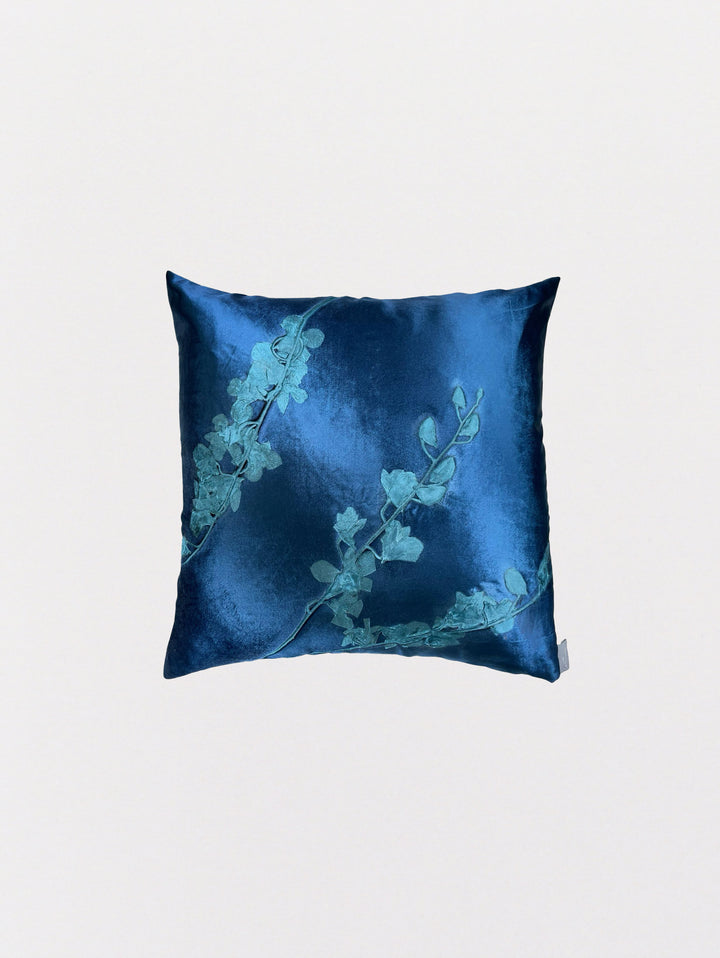 Signature Velvet Orchid