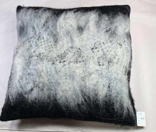 Signature Alchemy Pillow 1060