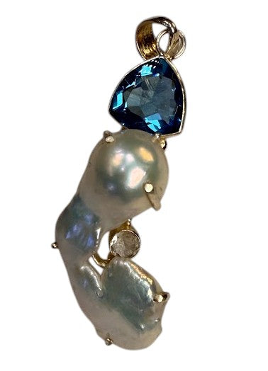 Sacred Sparkle Crystal Pendant 706