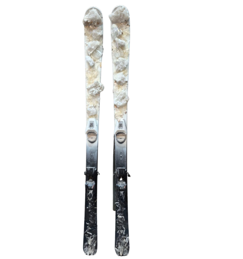 White and Black Skis 59"  2610