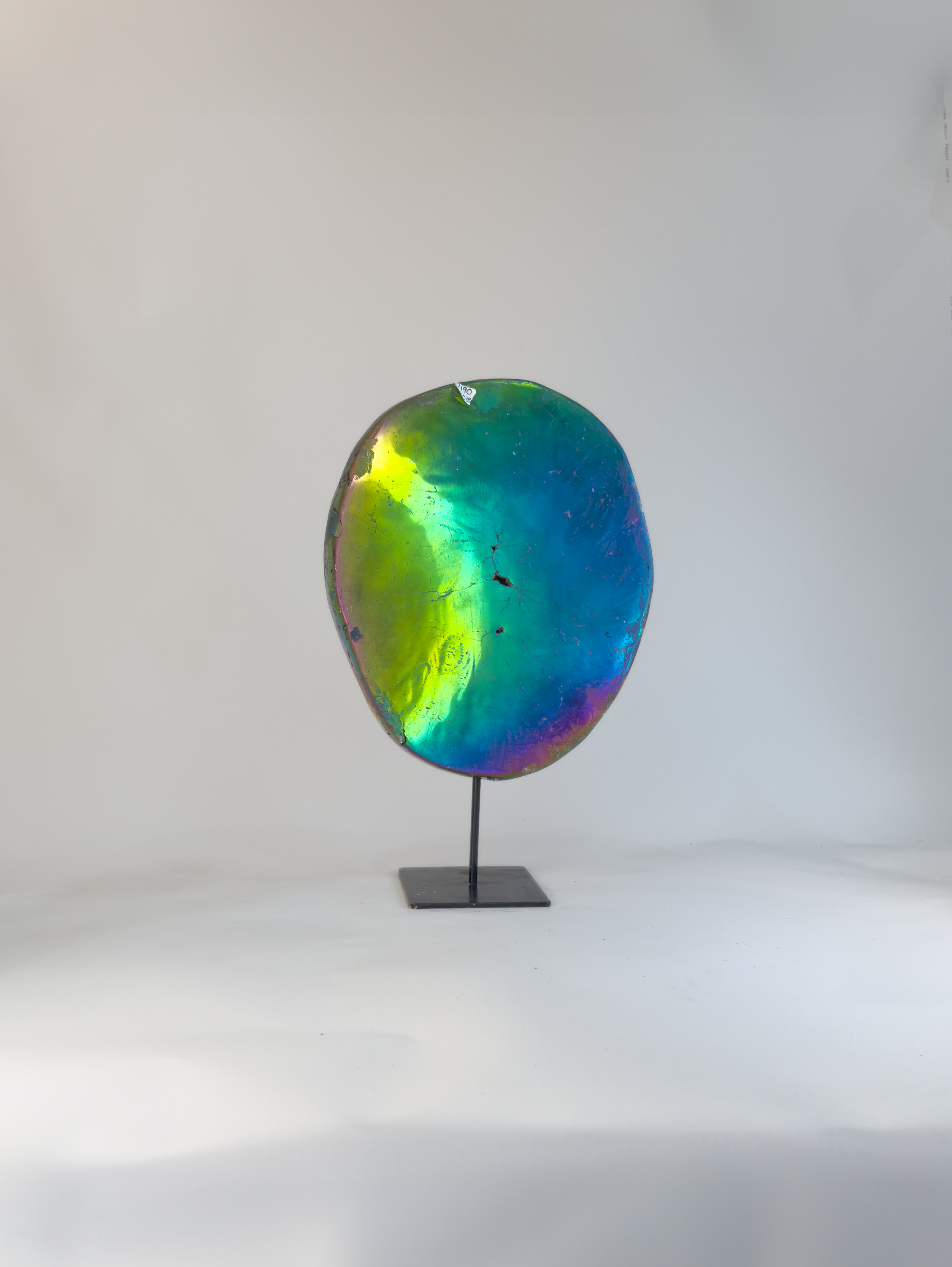 Aura on Stand