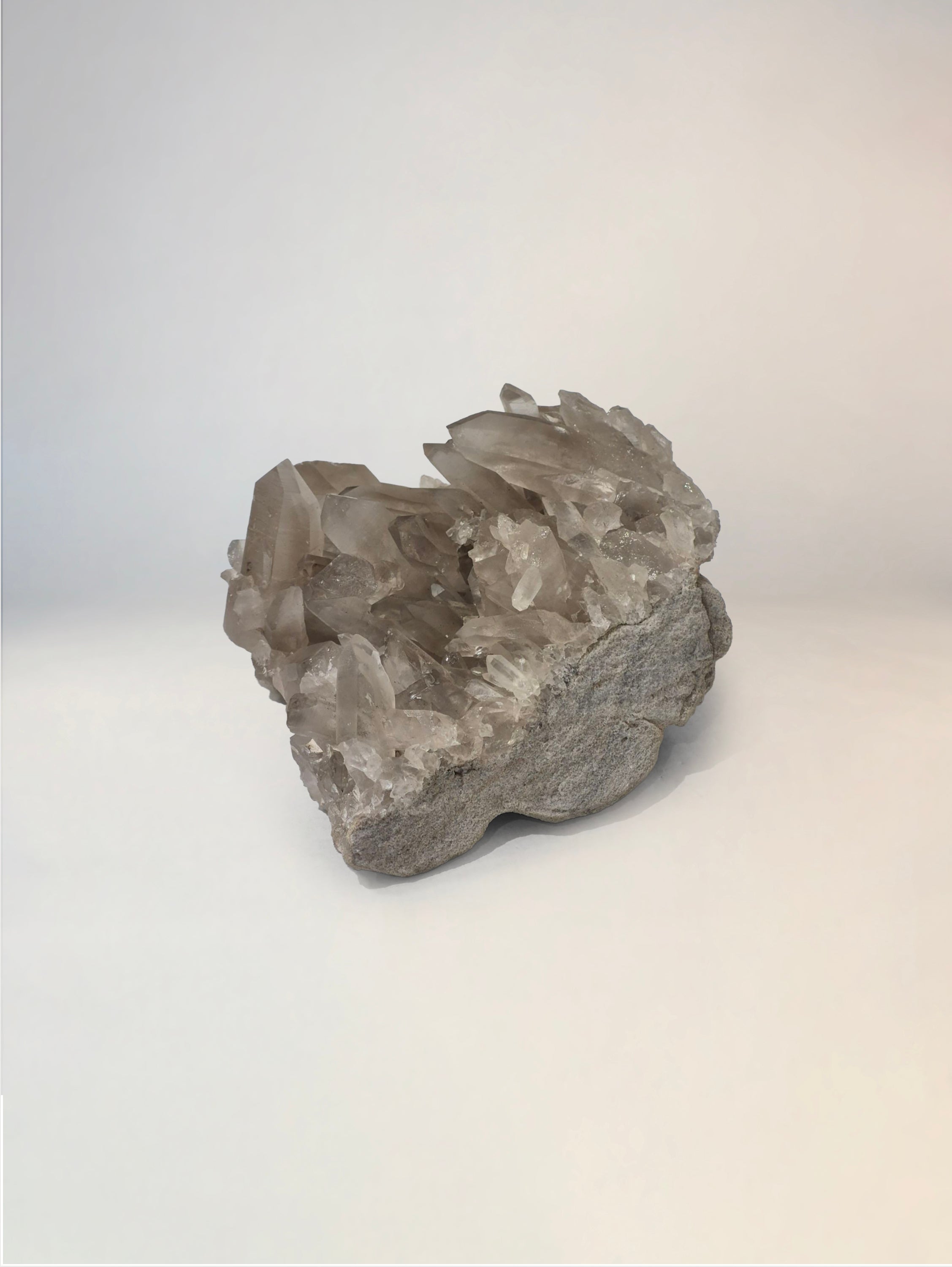 Taupe Quartz Clusters