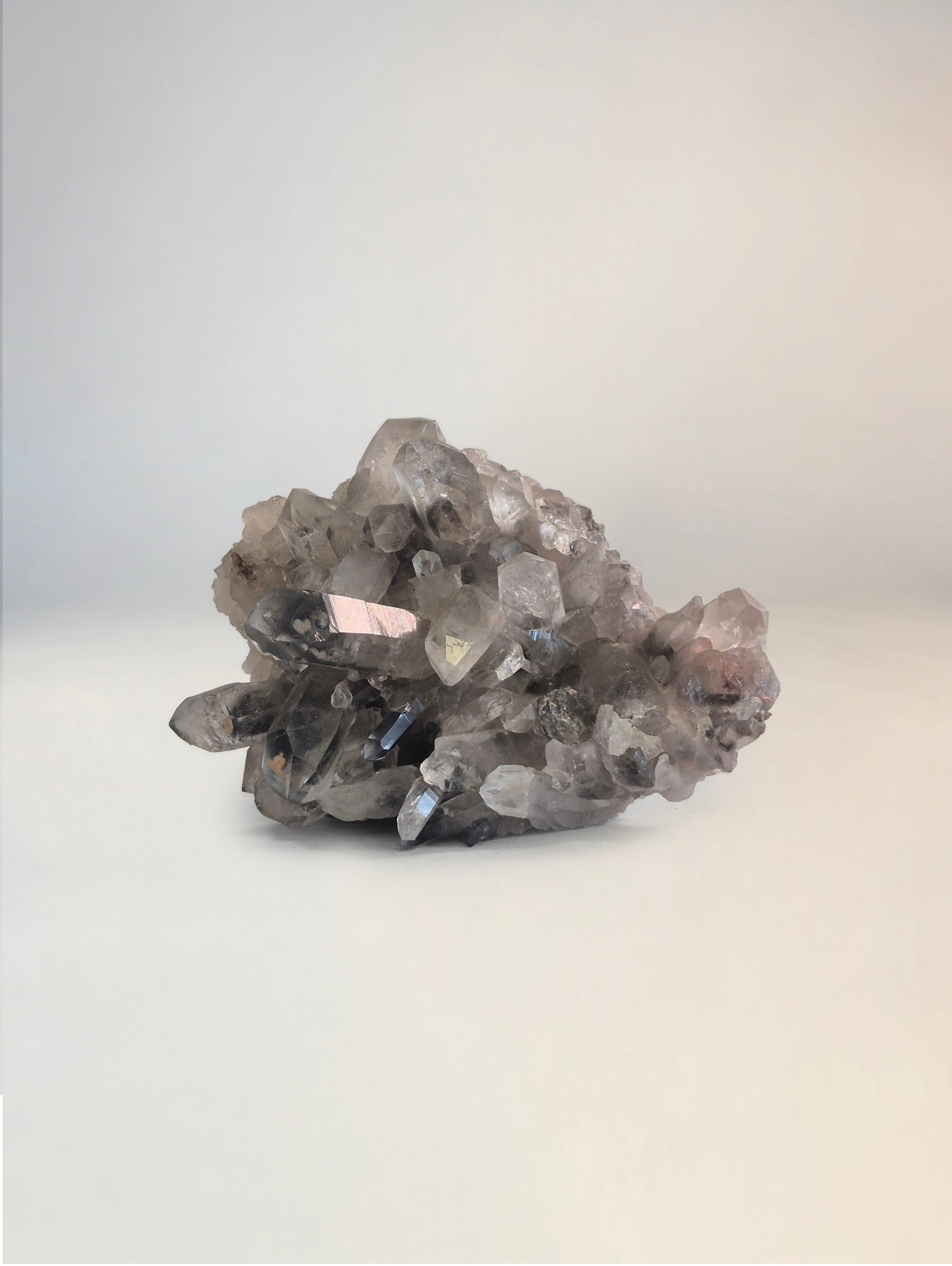 Taupe Quartz Clusters
