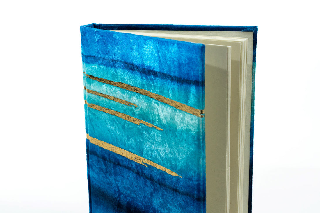 Gravity Azure Gold Detail Notebook